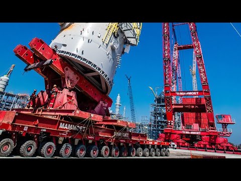 Giant & Super-High Crane Do Amazing Mega Projects. Cranes &Heavy Duty Equipments Dangerous Operation