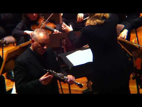 Martinu: Oboe Concerto - Nigel Shore, oboe