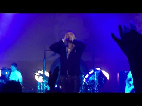 Morrissey 12/02/2017 NYC - Everyday is Like Sunday