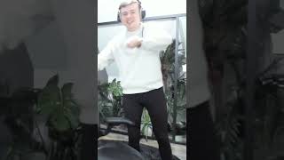 Tema le pacson Starege