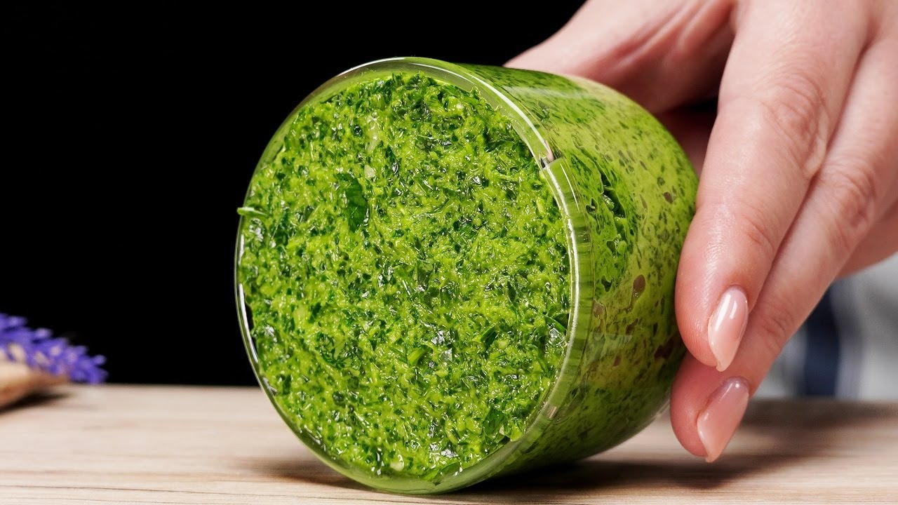 Hair grows like crazy and doesn't fall out! 3 powerful ingredients for EXTREME hair growth!