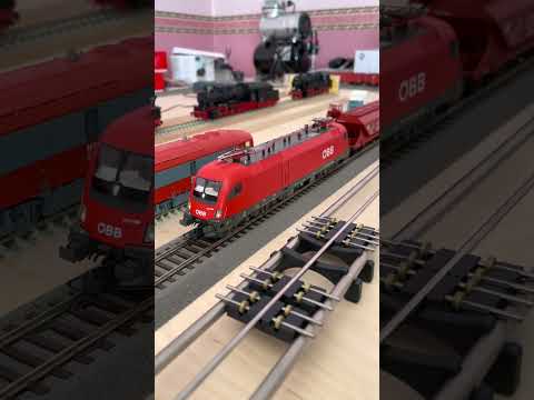 ROCO ÖBB Taurus 1116 088-6 DCC (gyári hang)