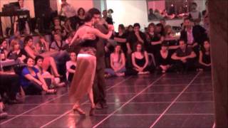 SABRINA GARCIA Y CRISTHIAN SOSA Bailando el Vals UN MOMENTO en Floreal Milonga