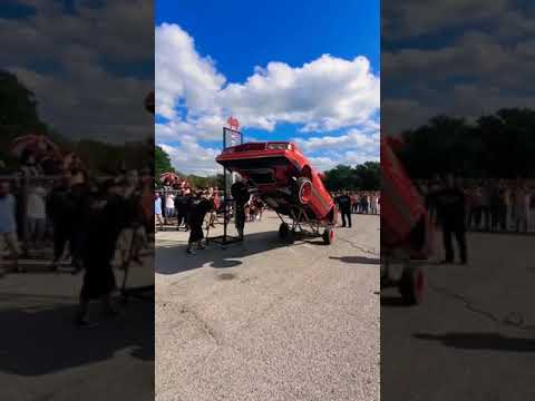 ||😱🥀dancing jumping car 😱||#shorts #whatsappstatus #love #luxury #amazing #cars #bmw #benz#audicar