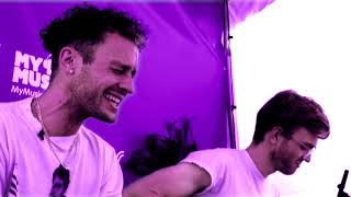 Wrabel performs "Magic" in bed backstage @ ACL 2019 | MyMusicRx Wrabel performs "Magic" in bed backstage @ ACL 2019 | MyMusicRx