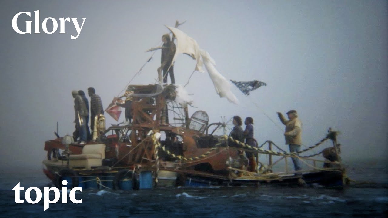 Glory at Sea fragmanı
