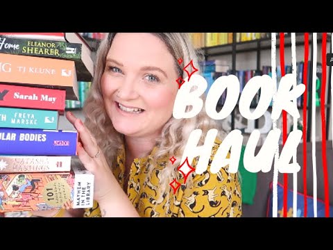 Book Haul | Lauren and the Books
