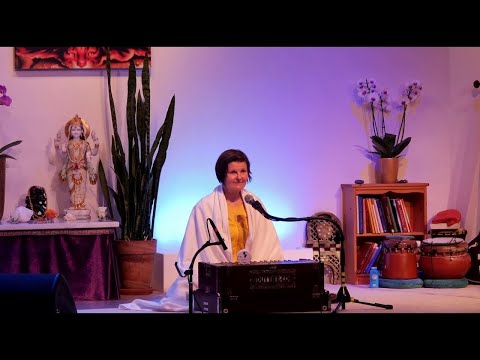 Satsang mit Shaktipriya "Kombinierte Mantra Meditation" - Yoga Vidya Live, 07.03.2025, 20:00 Uhr