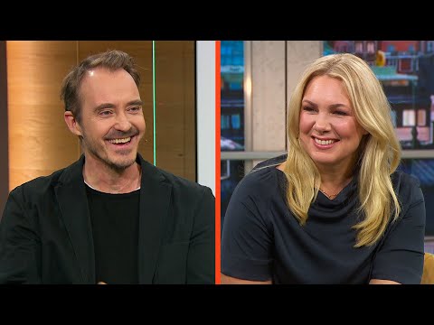 Jonas Karlsson: ”Det är min första farfarsroll!” | Efter fem | TV4 & TV4 Play