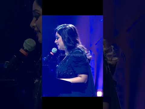 kaise mujhe tum mil gayi | Shreya Ghoshal live performance |#trending #shreyaghoshal#youtube #shorts