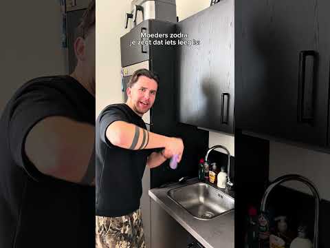 Doet jouw moeder dit?! #sketch #relatable