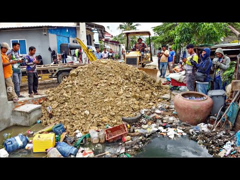 First Start A New project!! Land filling Delete Garbage By Bulldozer Push soil with 5ton Trucks