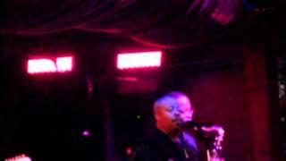 Big James & The Chicago Playboys - Don't Take Your Coat Off