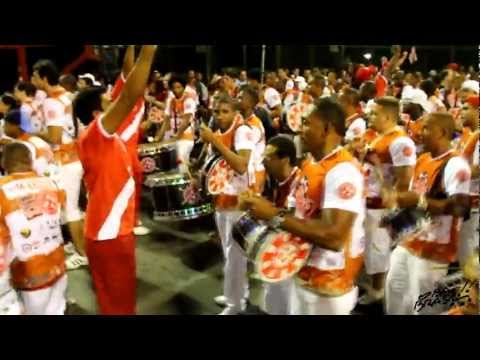Ensaio Salgueiro esquenta bateria 2012