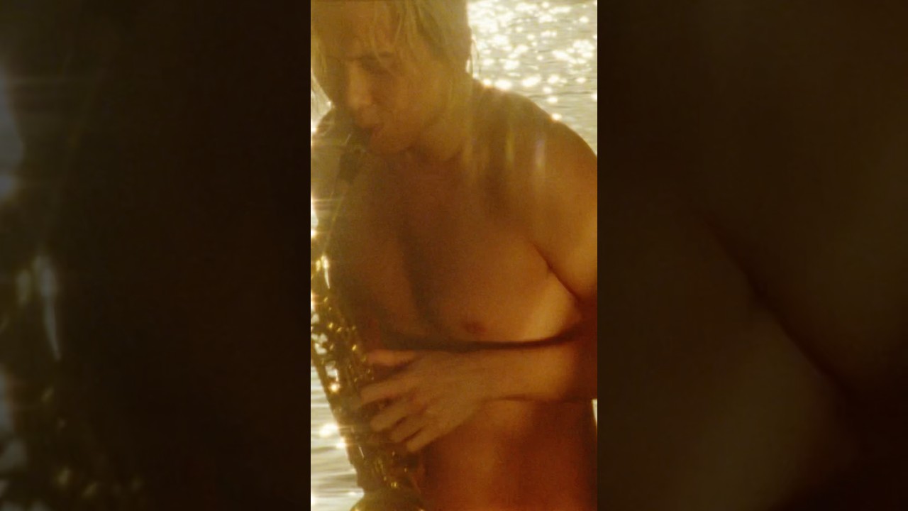 he’s wearing nothing but the 🎷