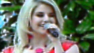 Beatrice Egli im ZDF Fernsehgarten