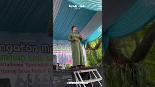 Download lagu Ceramah lucu Ustadz Alfian Hidayat | Sama pengamen minta maaf tapi sama suami susah minta maaf mp3