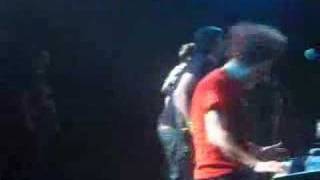 The Automatic - You Shout au Trabendo à Paris le 18/04/07