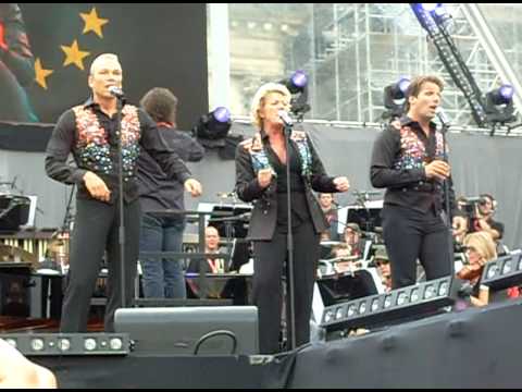 Musical Sing A Long 2009 - Simone Songs From The Heart (Repetitie)