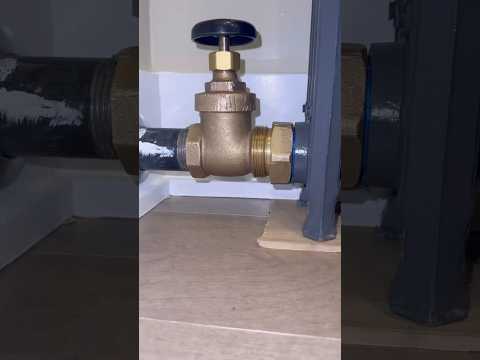 Installing a steam radiator #howitworks #fyp