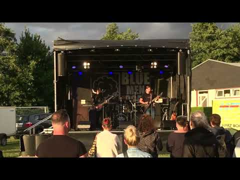 Blue Men Coal - Summer of 69' live