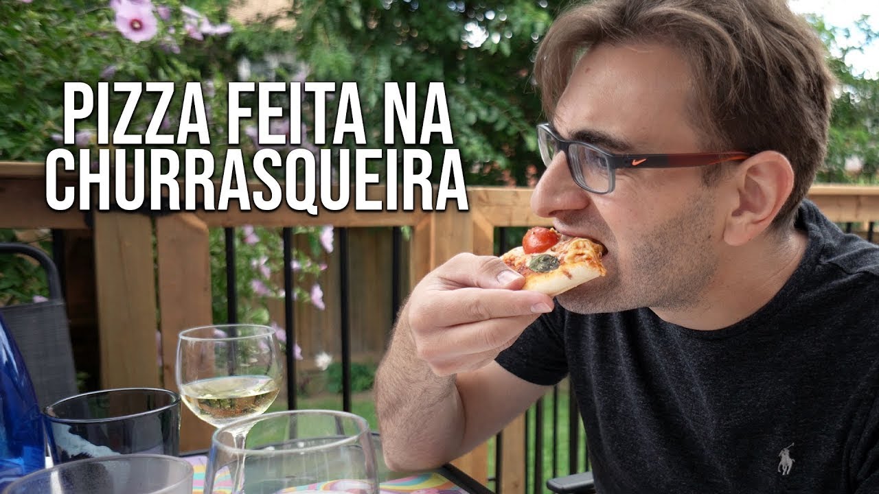 Estávamos com SAUDADES de uma BOA PIZZA BRASILEIRA, então preparamos uma no Canadá na Churrasqueira!