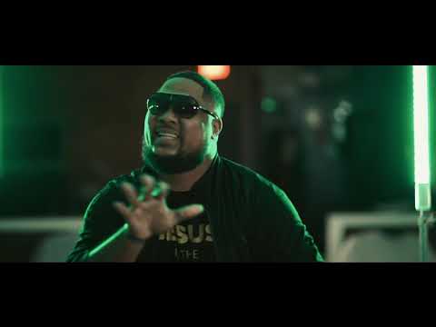 DJ Mr.E HANDS UP (Official Music Video) feat Sean Olivera