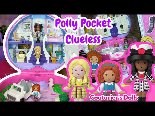 Vídeo relacionado con Polly Pocket x Clueless (Fuera de Onda) Estuche de coleccionista con Mini muñecas, Conjunto de Juego con 5 Accesorios temáticos, incluidos un Coche de Juguete, Cher, Dionne y Tai, JCC21