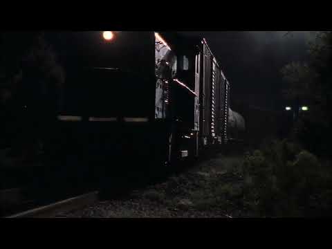 One Tree Hill Opening Scene - Lucas Scott, Nathan Scott & Peyton Sawyer #onetreehill