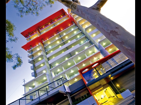 Rockhampton City - Live The High Life At The Edge