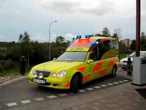 Mercedes E-Klass Ambulans [Mercedes E-Class Ambulance]