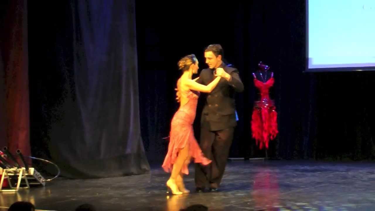 Sergey and Anyko Sokhnenko, Juan D'Arienzo con Jorje Valdez En El Rosal