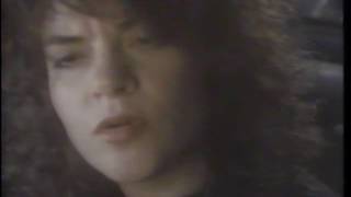 Rosanne Cash - Runaway Train