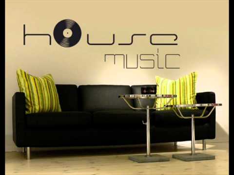 David Tort feat. Gosha - One Look (Axwell vs. Dimitri Vegas & Like Mike Remix)