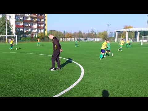 FC Lesznowola - Żyrardowianka 2021/10/30   2011r skrót