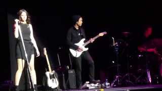 “Crazy Ass Bitch” Rozzi Crane@Wells Fargo Center Philadelphia 3/9/15