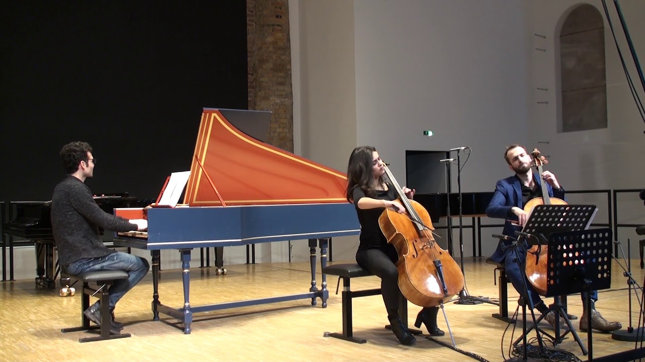 Vivaldi - Sonata in A minor RV 44