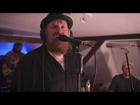 Attic Sessions feat. DR. RING DING - ENJOY THE SILENCE