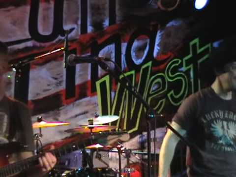 plowboy {LIVE} @ cancun cantina gimme three steps