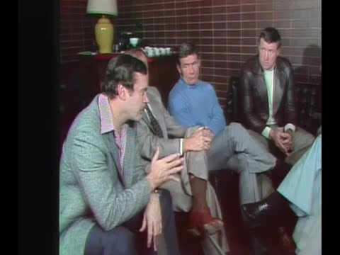 Barassi and Big Nic talking about the 1970 VFL grand final