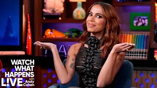 Em talk show americano, Anitta fala sobre nudes, orgias e nova