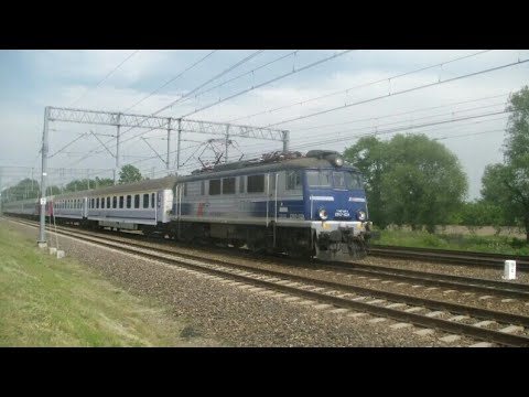 2 pociągi - x2 EP07 i niespodziewana EP07 z TLK KORCZAK