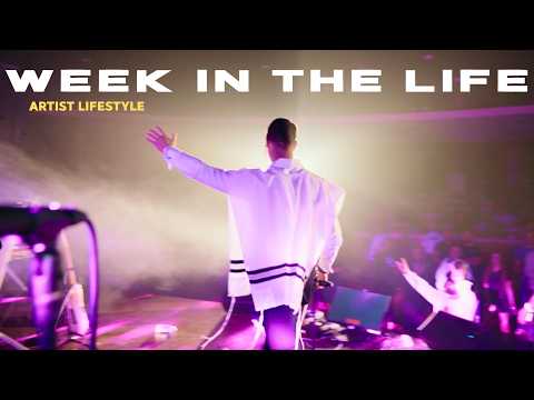 A Week in the Life of a Jewish Singer