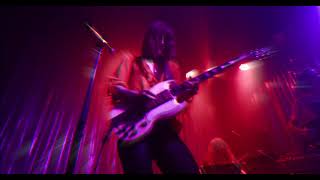 Abbe May .  Are We Flirting? LIVE