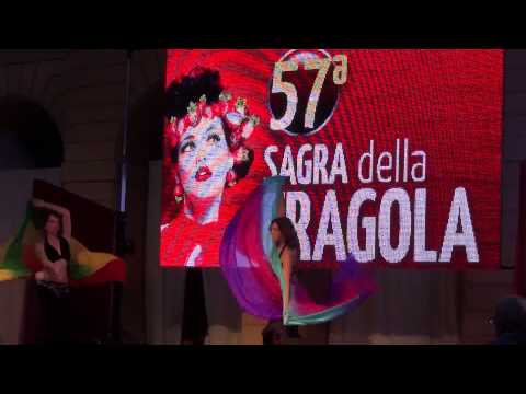 APERTURA SPETTACOLO MISS FRAGOLA 2014 : PEVERAGNO (CN) 24 - 9 - 2013.