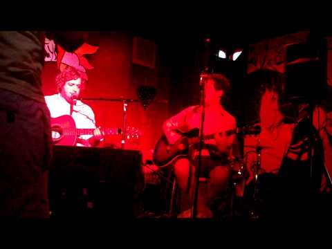 Sunset Cinnamon Bun (Sunset Cinema Club Acoustic) - Rant