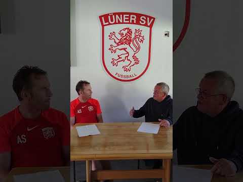 Axel Schmeing, Cheftrainer Lüner SV, im Fan-Interview mit Dieter Eschenbacher