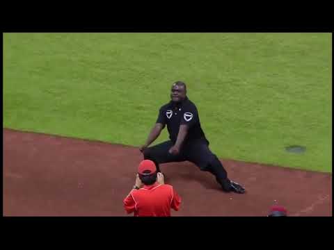 Танцуй со мной детка