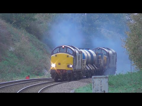 37038 TnT 37069 THRASH on 3S01 passing Strayground 03/11/2020