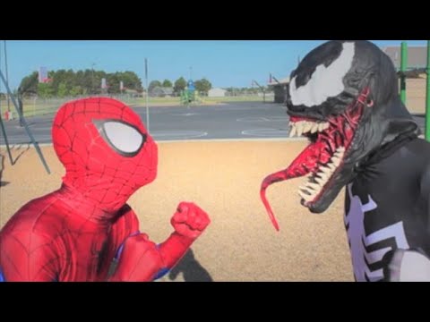 Spiderman vs Venom in real life superhero battle!